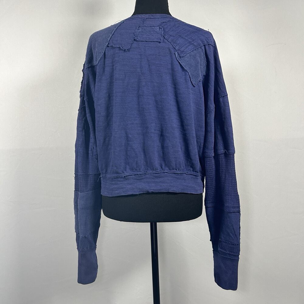 Distressed Patchwork Relaxed Pullover Sweatshirt … - image 5